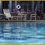 Civic Center Motor Inn 
